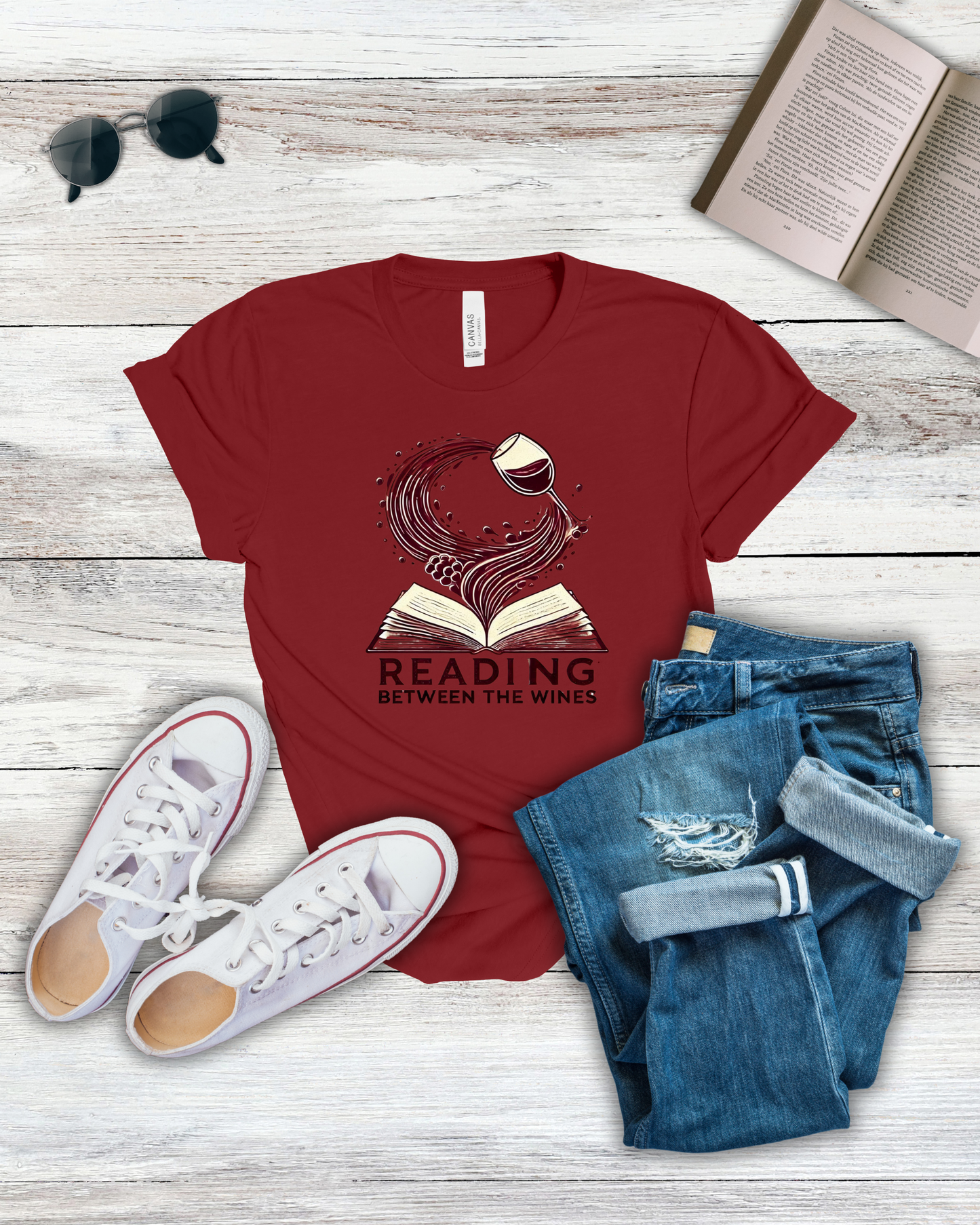 Reading between the wines. tee